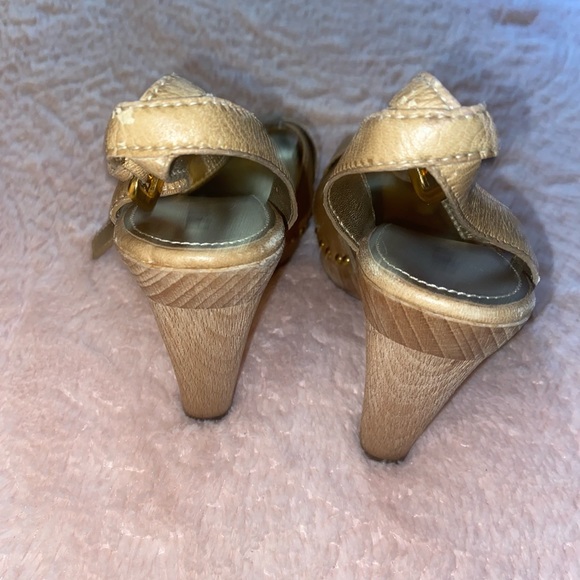 Authentic Prada sandals - Picture 7 of 10